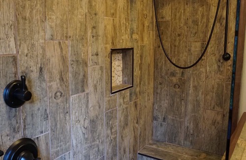 Reinholds Bed & Breakfast | Brownstone Colonial Inn