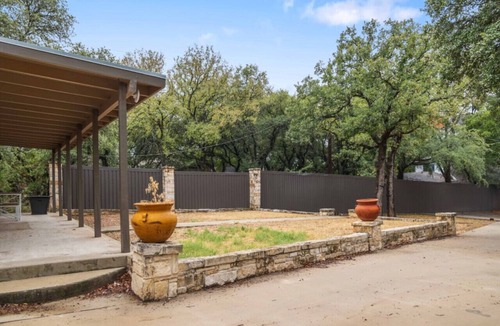 Brownwood Cabin | Brownwood Cabin · Cozy Cabin on the Cove.