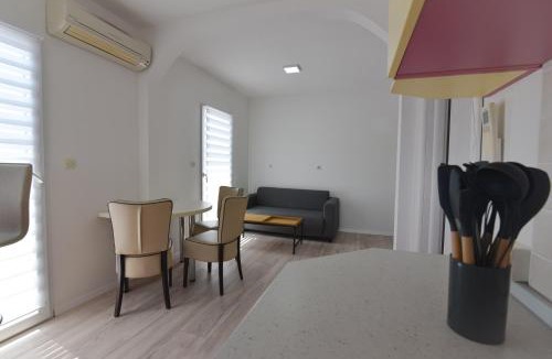 Martina Apartment | Brseč Villa AnDa s apartmanima i bazenom