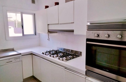 Canet de Mar Apartment | 'Bruc Beach' Apartment with Private Pool, Wi-Fi, and Air Conditioning