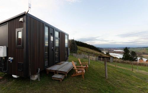 Surat Bay House | Bruce Farm Alpaca Cabin 1 by Tiny Away