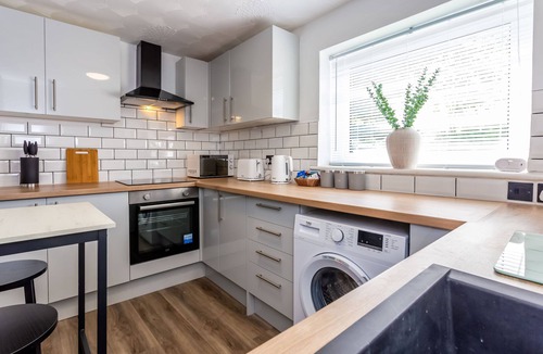 Peterlee House | Bruce Place