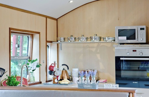 Dawlish Warren Ski Chalet | Brunel Boutique Railway Carriage 1