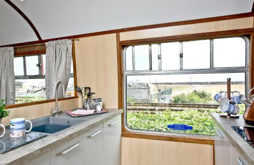 Dawlish Warren Cabin | Brunel Boutique Railway Carriage 4