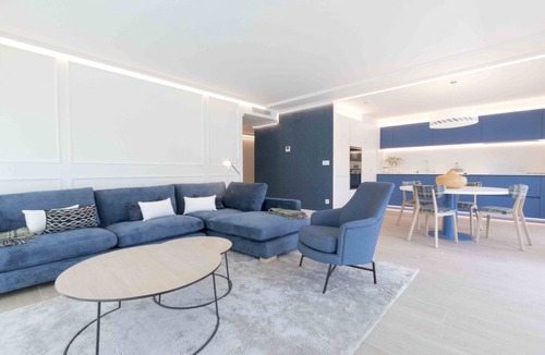 Antiguo Apartment | Brunet III | The Rentals Collection