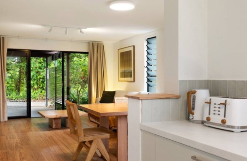 Brunswick Heads Apartment | BRUNSWICK PALMS 1, TOP NOTCH