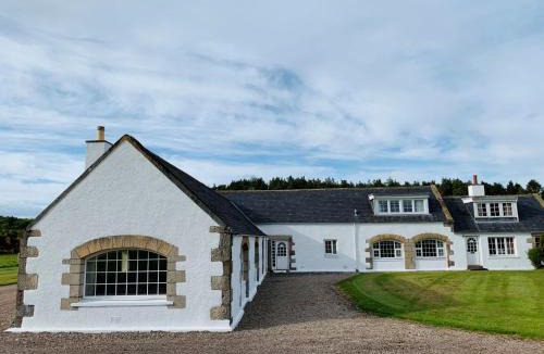 Fochabers House | Bruntlands Steading