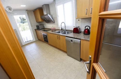Cambrils Ski Chalet | BRUSELAS Terraced House