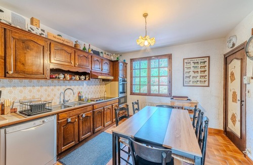 La Guiche House | Bruyère et Charmes de Bourgogne