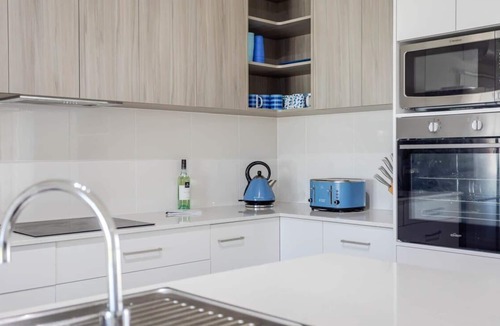 Goolwa Beach House | Bryant Blue 10 Bryant Crescent, Goolwa Beach