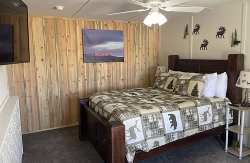 Tropic Bed & Breakfast | Bryce Canyon Country Inn