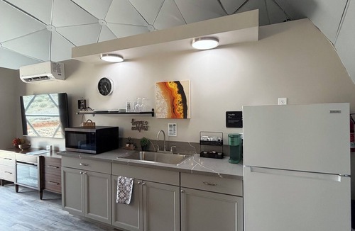 Cannonville Hotel | Bryce Glamp And Camp