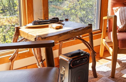 Basye House | Bryce Mtn Escape with Forest Views and Fire Pit