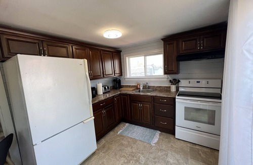 Pointe-du-Chene House | Brydges st bungalow