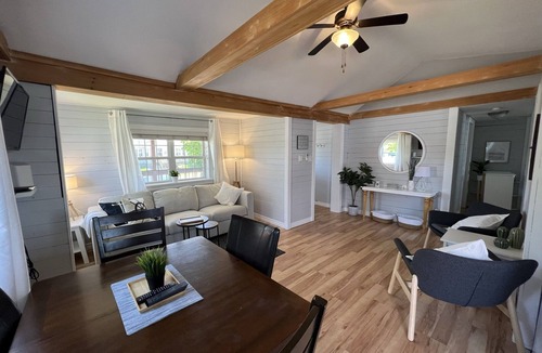 Pointe-du-Chene House | Brydges st bungalow