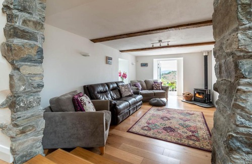 Corwen House | Bryn Eithin