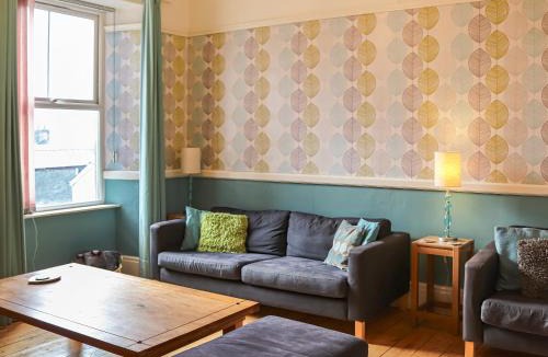 Rhiwbryfdir House | Bryn Marian