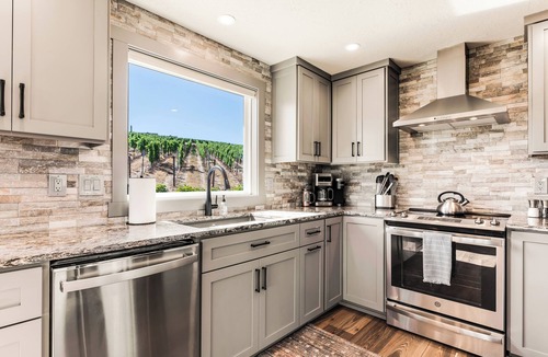 Salem House | Bryn Mawr Vineyards Gatehouse