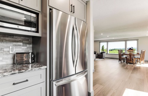 Salem House | Bryn Mawr Vineyards Gatehouse