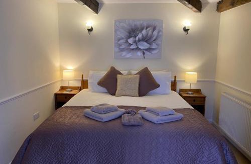 Pennant Melangell House | Bryn Melyn Farm Cottages
