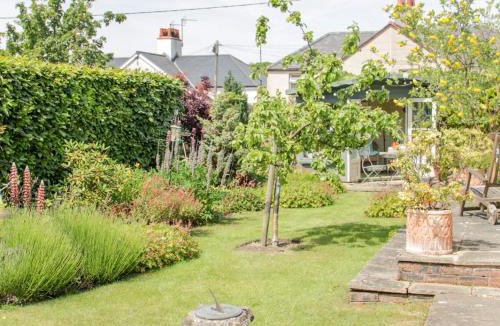 Treffynnon House | Bryn Offa cottage