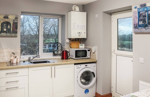 Bodorgan Cottage | Bryn Poeth - UK46079