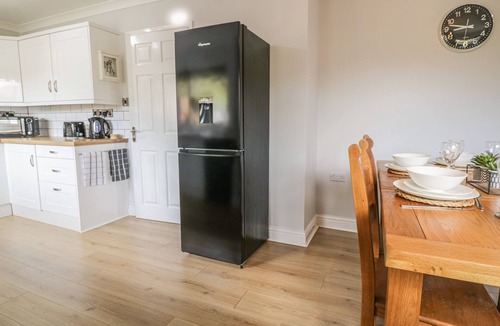 Longford Cottage | Bryn Teg