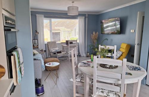 Llansantffraed House | Brynarfor near Aberaeron