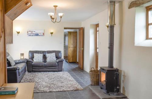 Chancery House | Bryncrwn Cottage