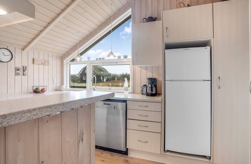 Vrist Strand House | "Bryngeir" - 100m from the sea by Interhome