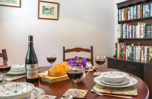 Llandre House | Brynhafod