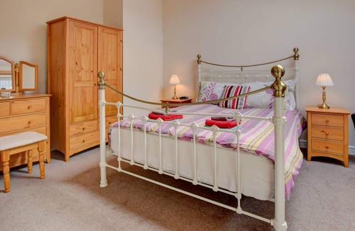 Aberystwyth House | Brynheulwen in Aberystwyth