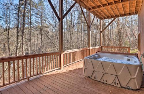 Bryson City House | Bryson City Cabin w/Private Hot Tub & Game Room