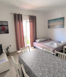Kobas Apartment | Brzica Saplunara