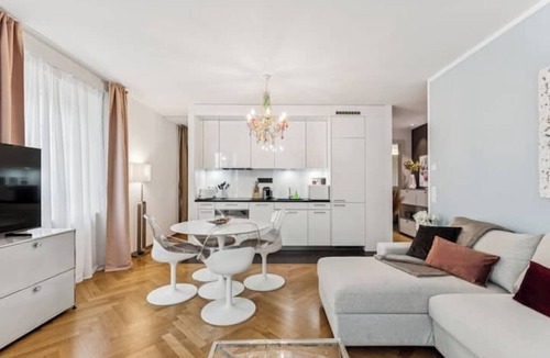 Center Apartment | Btq | Lux | TopLocation | AC | FreeParking