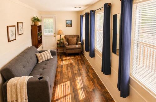 Sunrise Beach House | Buccaneer Bay Bungalow #6