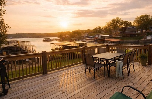 Lake of the Ozarks House | Buccaneer Bay Resort 62