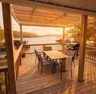 Sunrise Beach House | Buccaneer Bay Resort Cottage #56