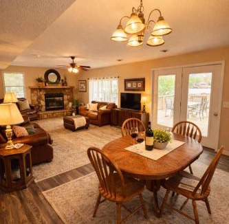 Sunrise Beach House | Buccaneer Bay Resort Cottage #56