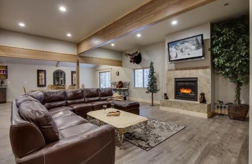 Island Park House | Buck Buck Moose