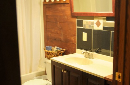 Cass County Cabin | Buck Run Lodge - Conference Facility, Nature's Own Retreat ,