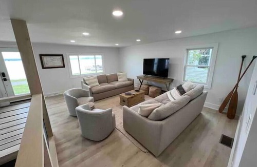 Millersport Cottage | Buckeye Lake Waterfront Cottagenn