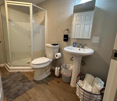 Gilmer Apartment | Buckeye Retreat