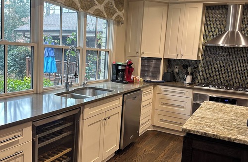 North Buckhead House | Buckhead, Infinity edge pool and hot tub ⚽️⚽️FIFA WORLD CUP⚽️⚽️ 9 miles to stadium.