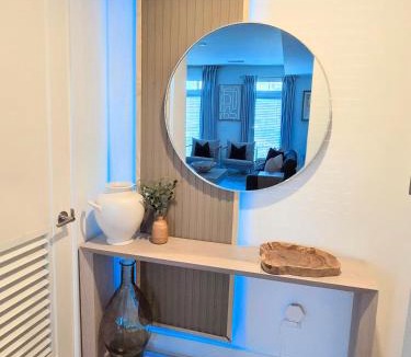 Garden Hills Apartment | Buckhead Luxury Stay with Mood Lighting and Free Parking