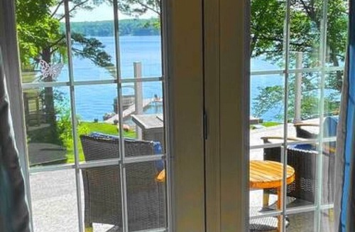 Buckhorn Cottage | Buckhorn Lake Beauty: A Perfect Retreat