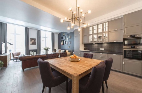 Enfants-Rouges Apartment | Buckingham, 2BR/2BA, 6 people