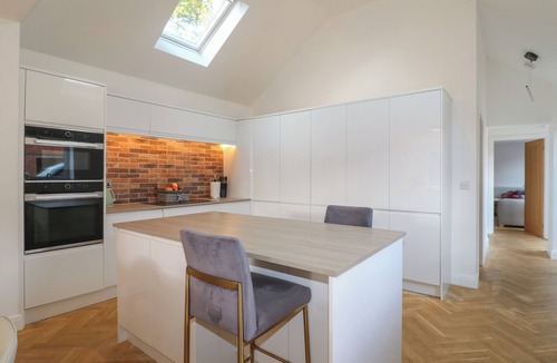 Whissendine Cottage | Buckingham House