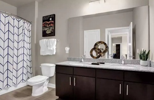 Lakes of Forest Hill Apartment | Buckingham Nest Bn