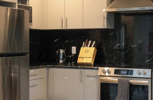 Penns Park Apartment | Bucks County Home Nature Animals Farm Philadelphia Princeton Dog & Cat Welcome